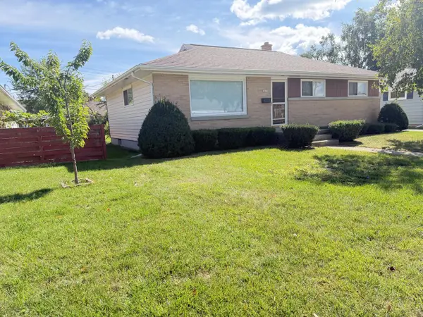 1607 S 17th STREET, Manitowoc, WI 54220