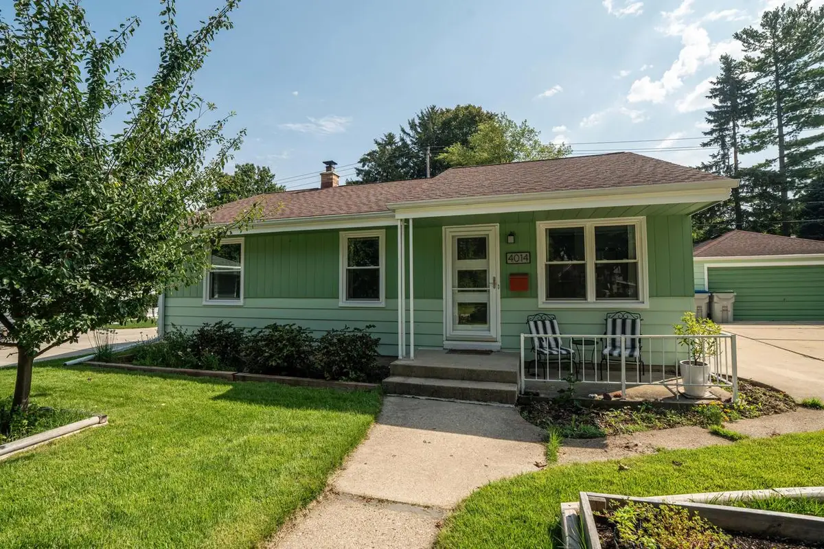 4014 S Logan COURT, Milwaukee, WI 53207 - #1