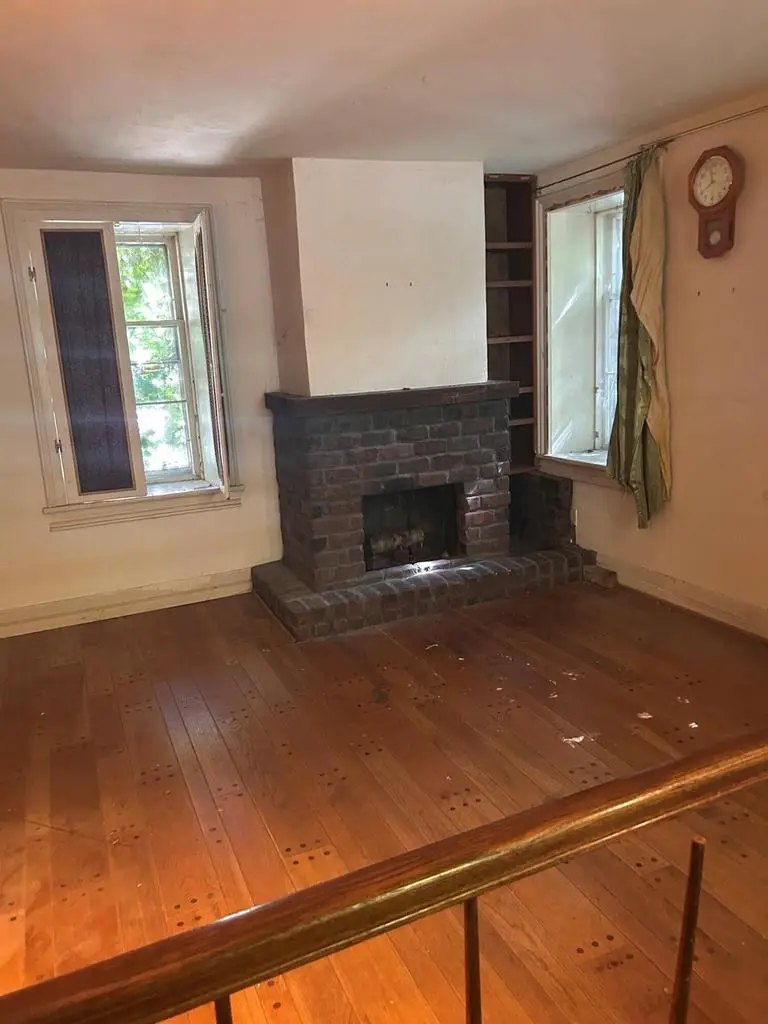 232 E Hamilton ROAD, Cedarburg, WI 53012 - #3