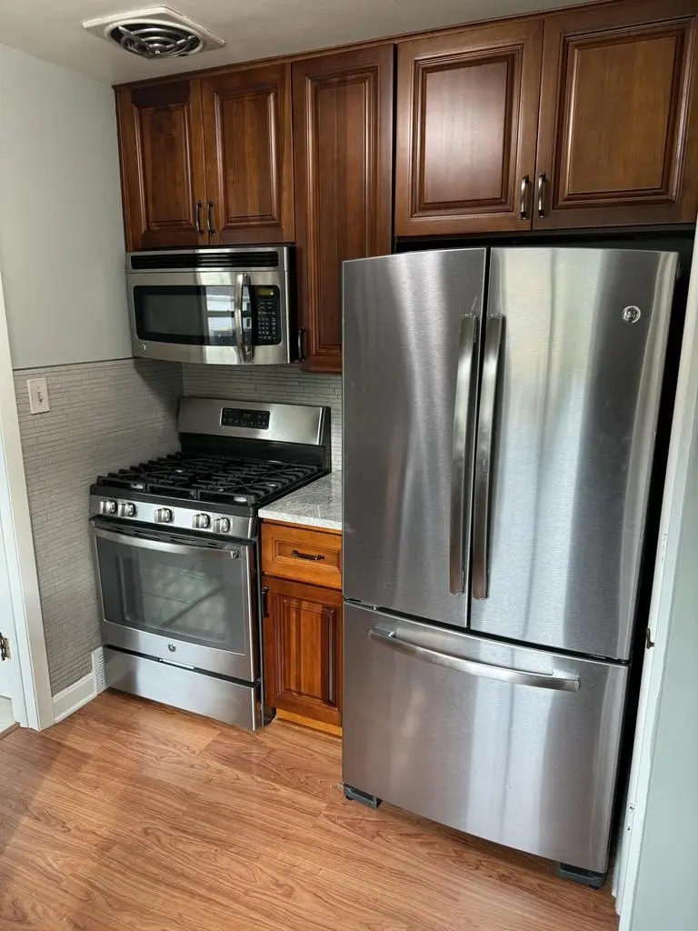 2105 Ludington AVENUE #2107, Wauwatosa, WI 53226 - #3