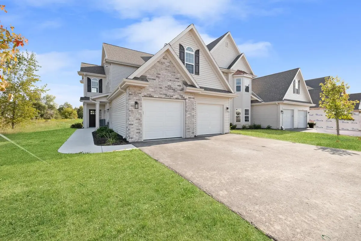 1786 Horseshoe LANE #426-3, Slinger, WI 53086 - #1