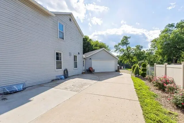 320 N Jefferson STREET, Whitewater, WI 53190 - #3