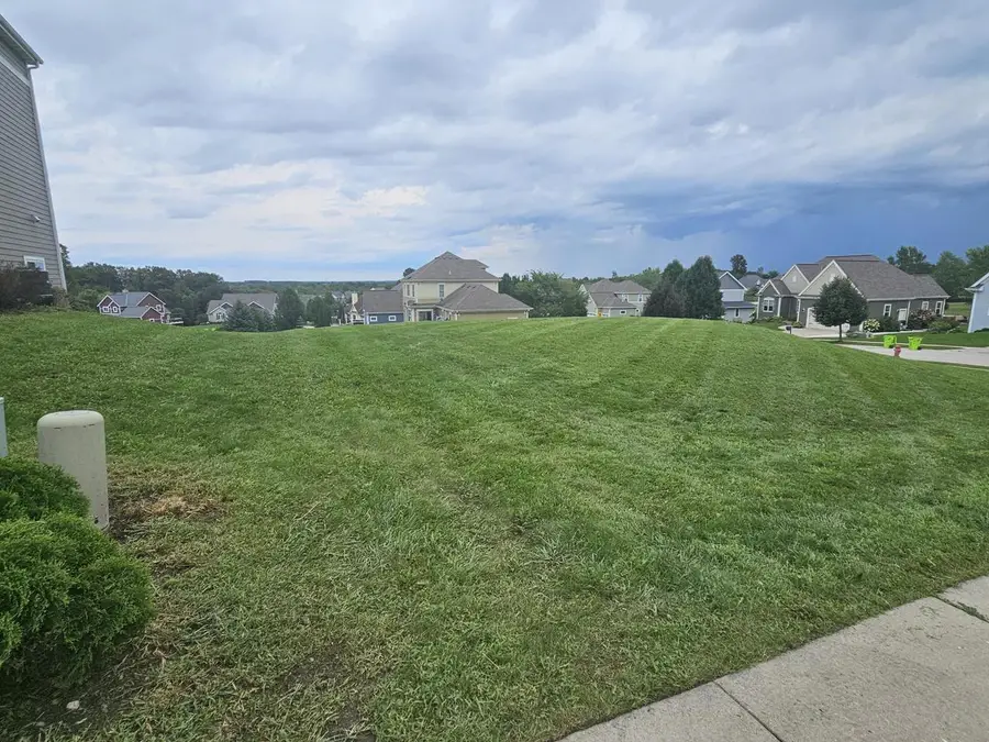 3030 NOSTALGIC COURT, Hubertus, WI 53033 - #2