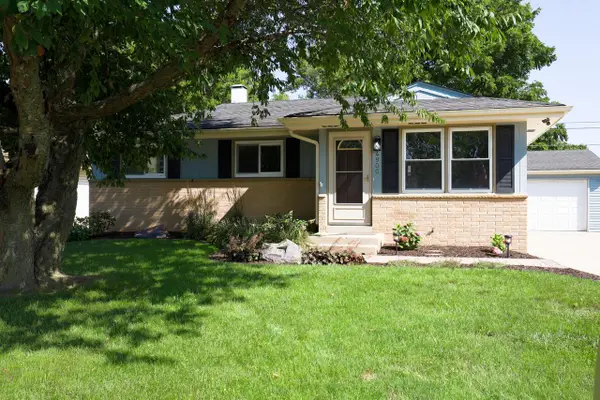 4900 Ridgeway AVENUE, Racine, WI 53406