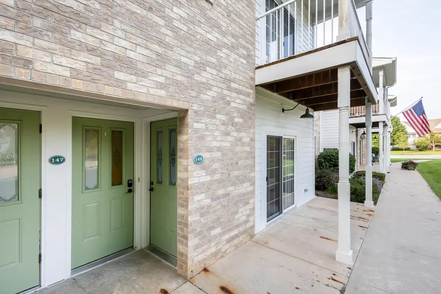 2704 Northview ROAD #148, Waukesha, WI 53188 - #2