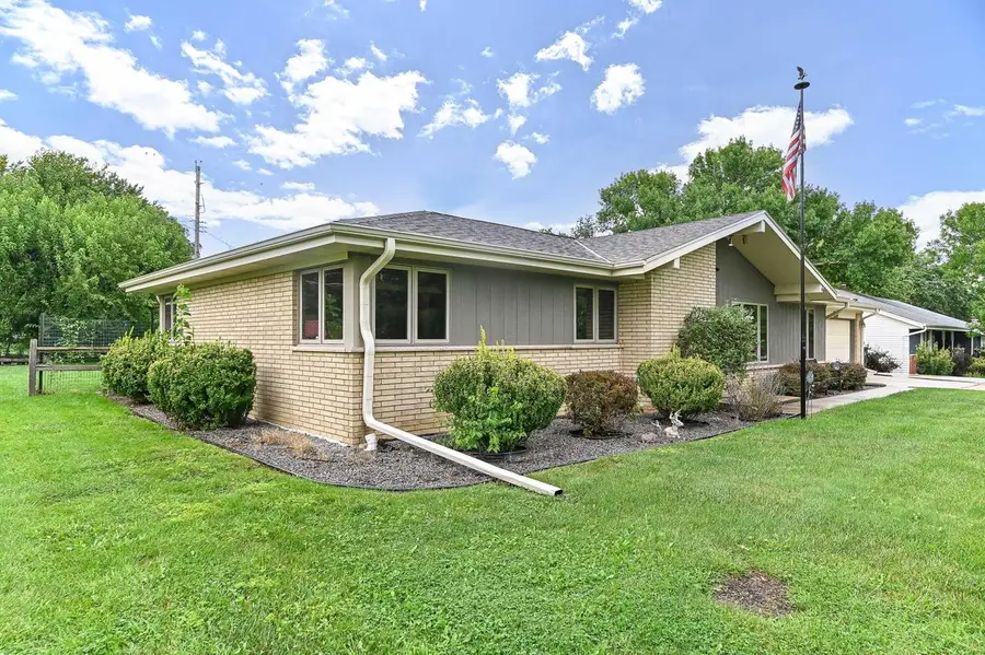 5304 Cynthia LANE, Mount Pleasant, WI 53406 - #3
