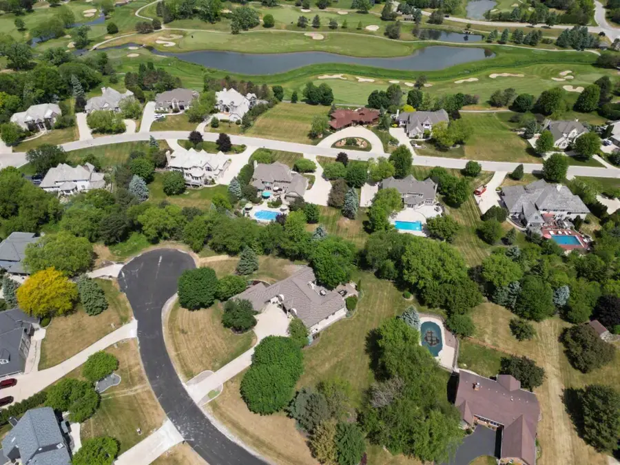 N49W28674 Chardon DRIVE, Hartland, WI 53029 - #2