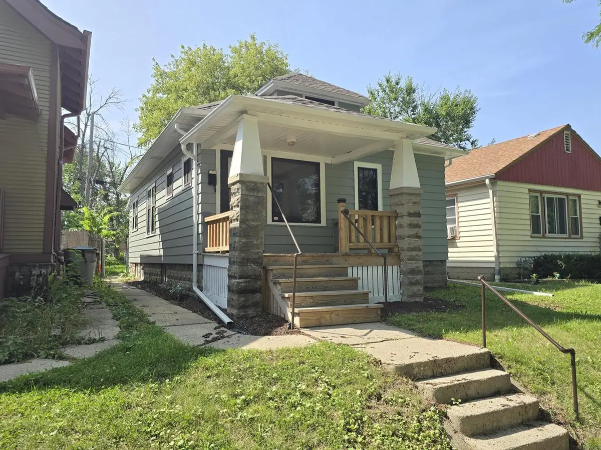 4933 N 38th STREET, Milwaukee, WI 53209 - #1