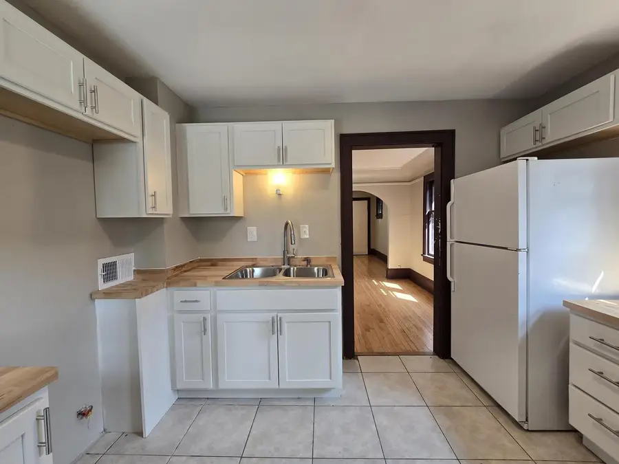 4933 N 38th STREET, Milwaukee, WI 53209 - #3