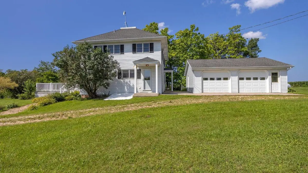 W7034 Parnell ROAD, Cascade, WI 53011 - #1