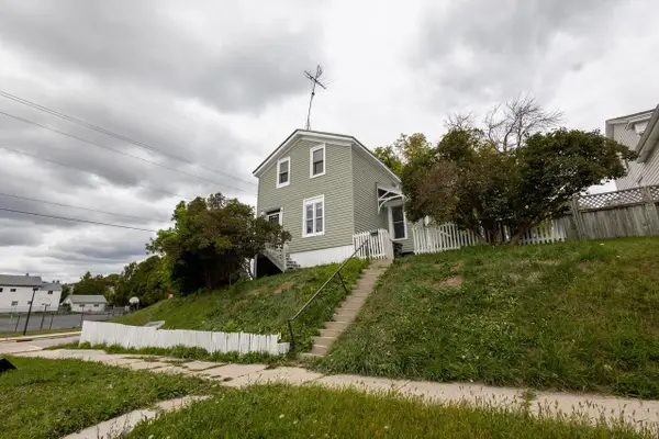 1236 St Clair AVENUE, Sheboygan, WI 53081