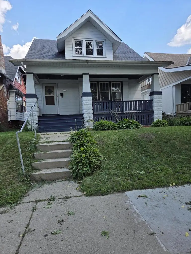 2852 N 36th STREET, Milwaukee, WI 53210 - #1