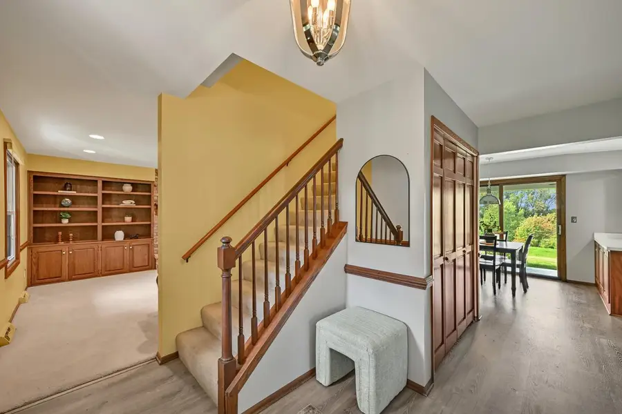 S40W22816 Sommers Hills DRIVE, Waukesha, WI 53189 - #3