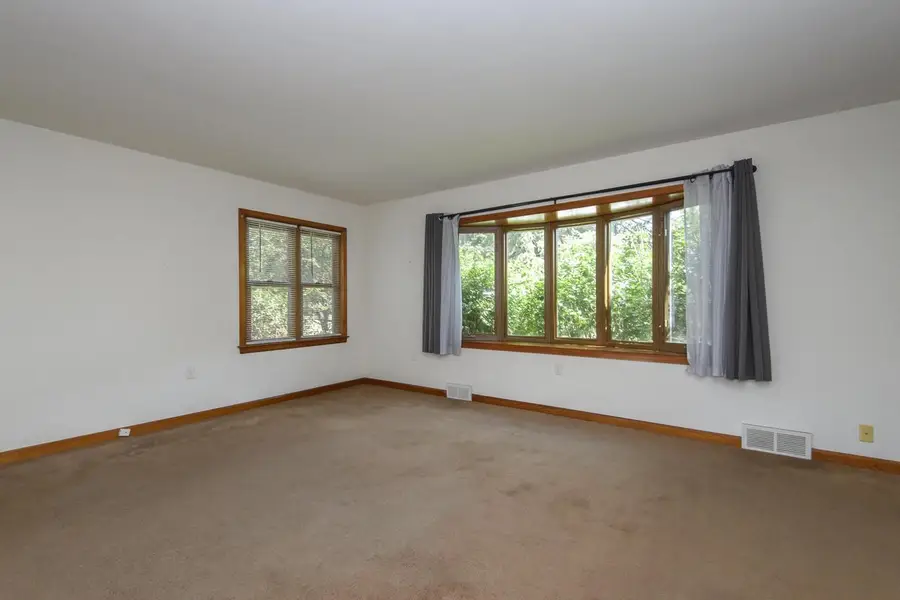 800 Western AVENUE, Waukesha, WI 53188 - #3