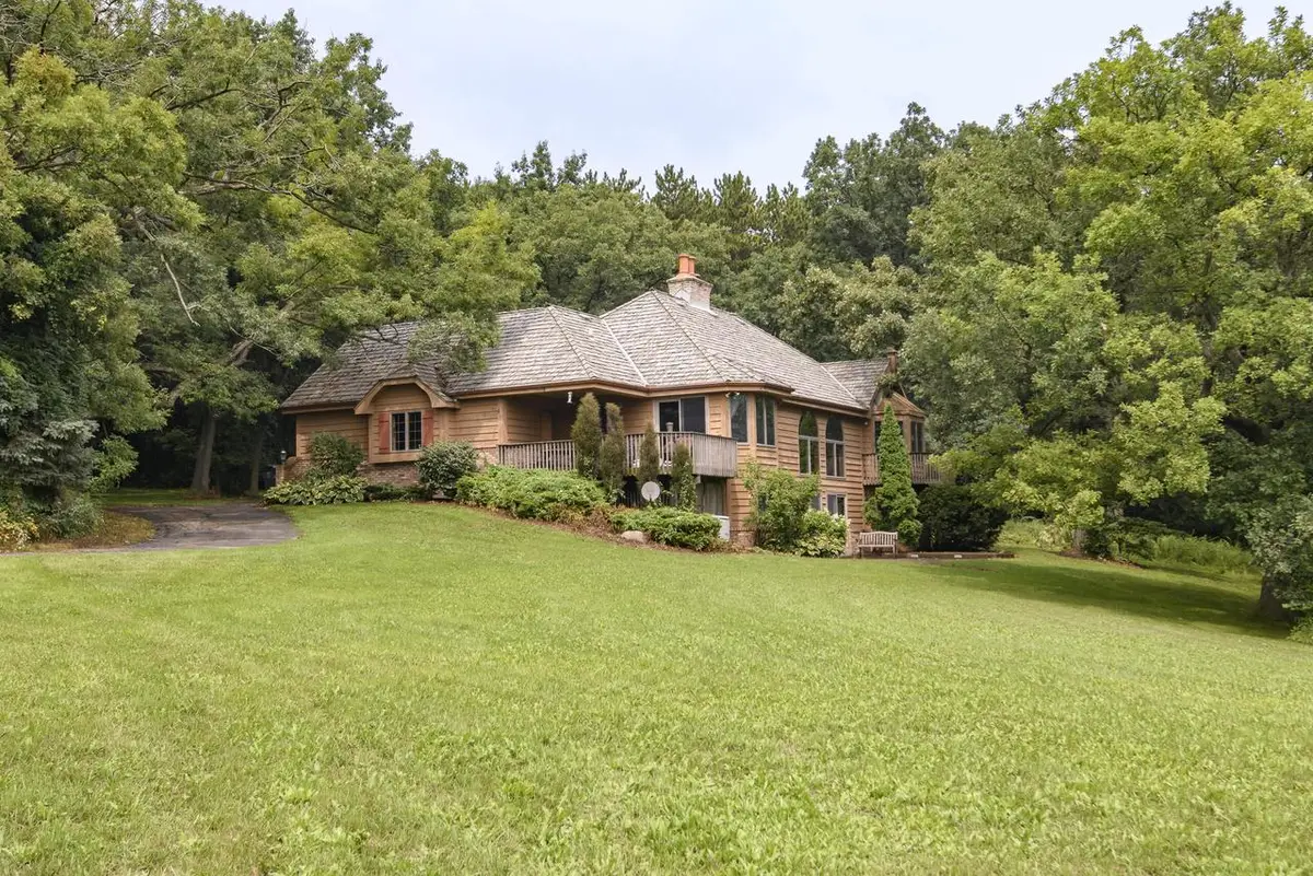 S29W29210 Wayne Keith CIRCLE, Waukesha, WI 53188 - #1