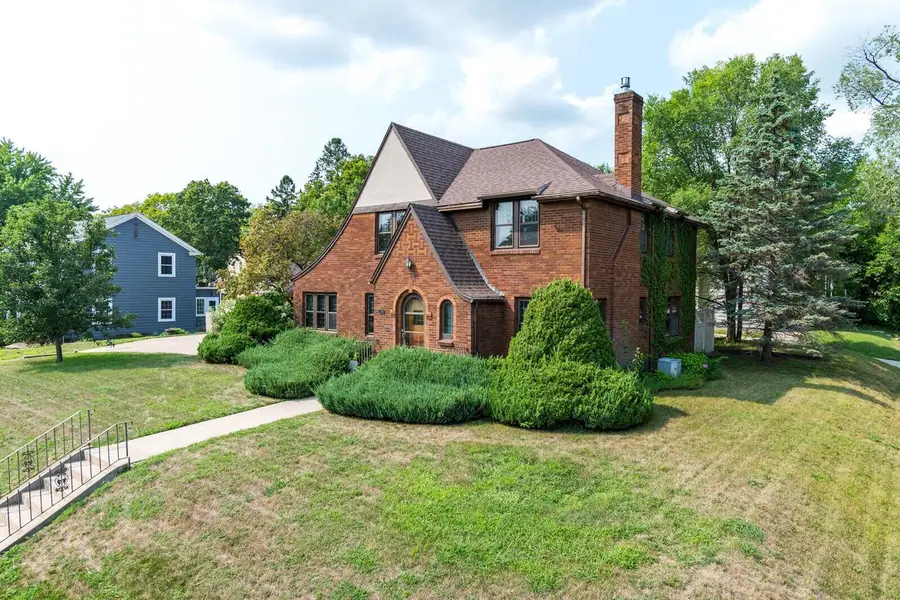 1529 Cass STREET, La Crosse, WI 54601 - #2