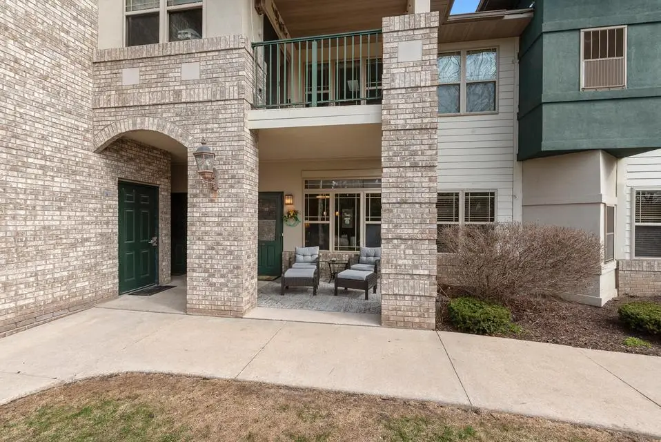 460 N Silverbrook DRIVE ##103, West Bend, WI 53090 - #1