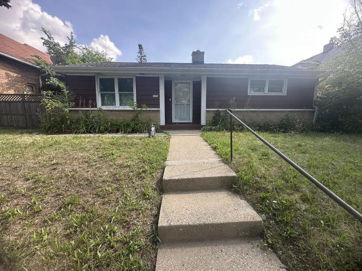 1225 W Capitol DRIVE, Milwaukee, WI 53206 - #1