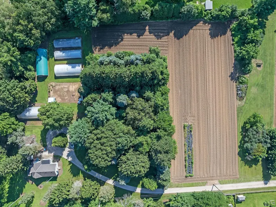 332 4 MILE ROAD, Racine, WI 53402 - #2