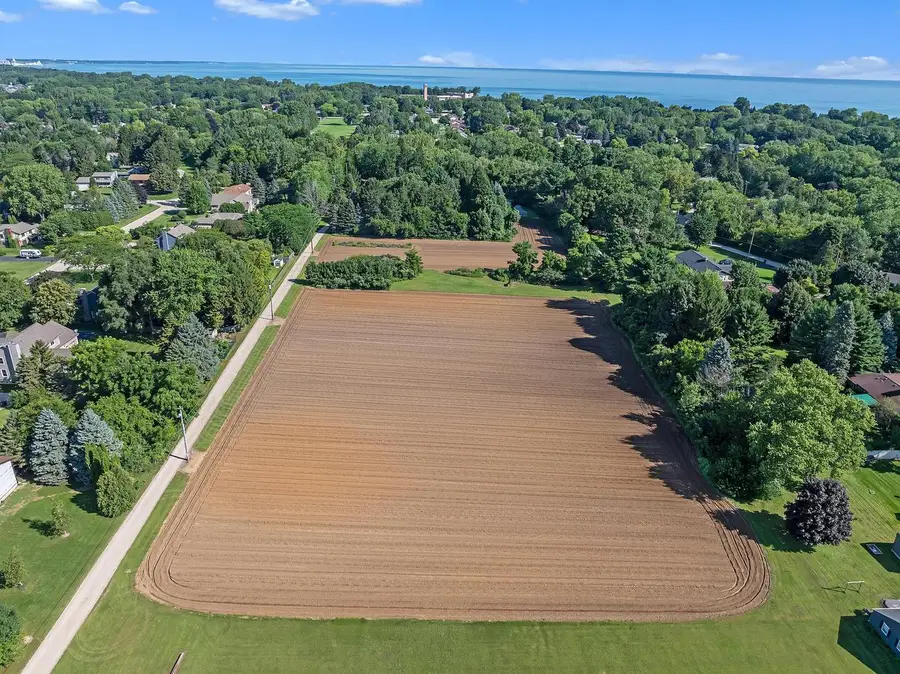 332 4 MILE ROAD, Racine, WI 53402 - #3