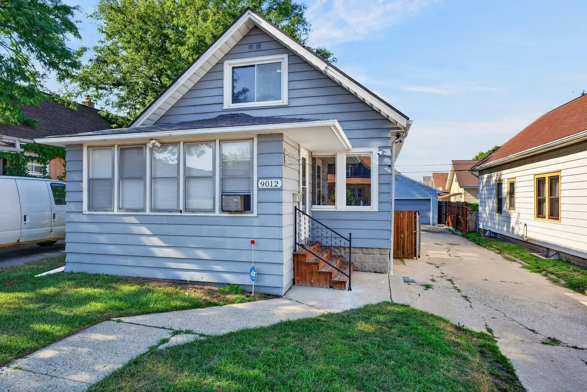 9012 W Greenfield AVENUE, West Allis, WI 53214 - #1