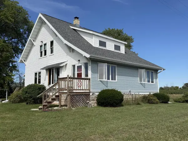 18536 US Highway 151, Valders, WI 54245