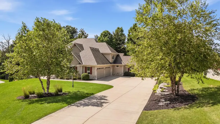 1265 Lorien COURT, Brookfield, WI 53045 - #2