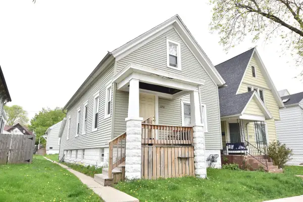 2753 N Pierce STREET, Milwaukee, WI 53212