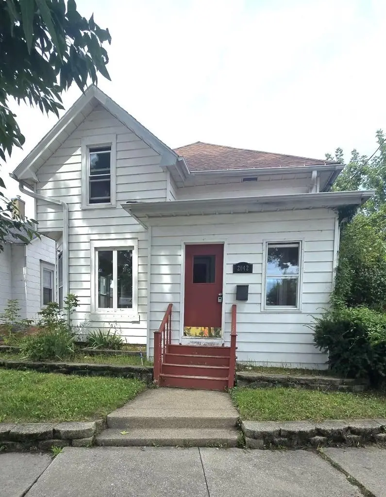 2042 Carmel AVENUE, Racine, WI 53405 - #2