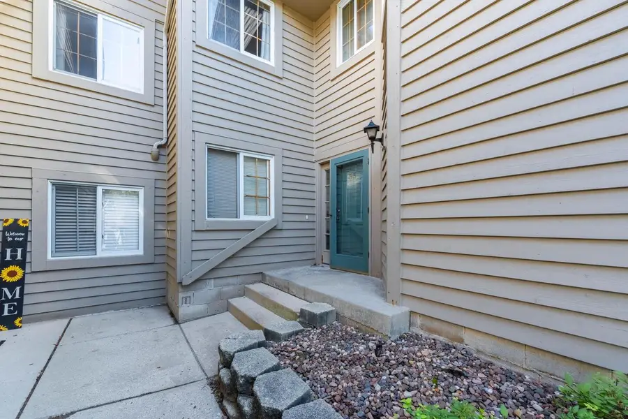 18600 Brookfield Lake DRIVE #53, Brookfield, WI 53045 - #3
