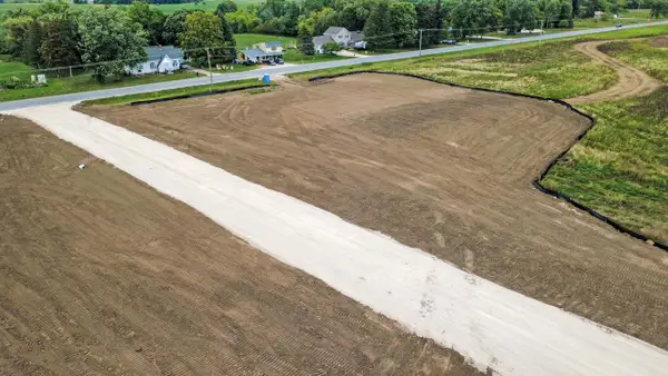 Lt6 PRESERVE COURT, Plymouth, WI 53073