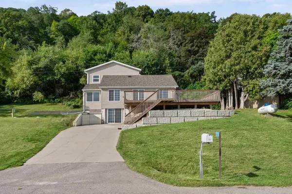 27317 Fern Glen ROAD, Dakota, MN 55925