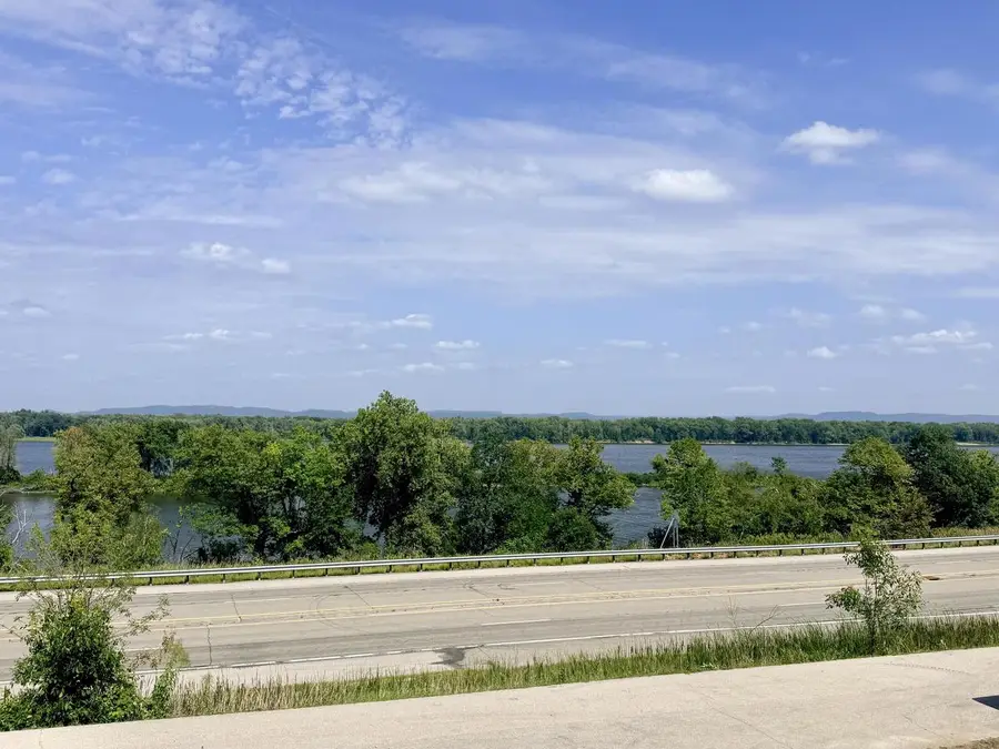 27317 Fern Glen ROAD, Dakota, MN 55925 - #2