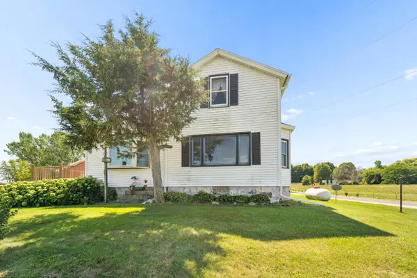 W1597 Foundry ROAD, New Holstein, WI 53061