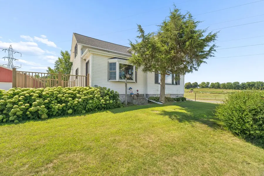 W1597 Foundry ROAD, New Holstein, WI 53061 - #2