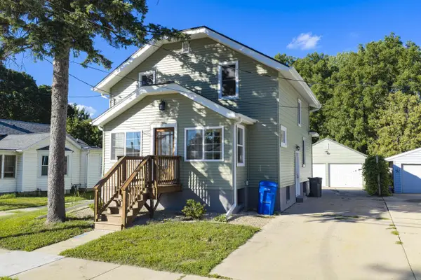 717 N Church STREET, Watertown, WI 53098