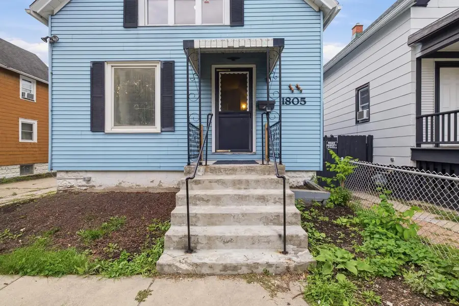 1805 S 77th STREET #1805 A, West Allis, WI 53214 - #2