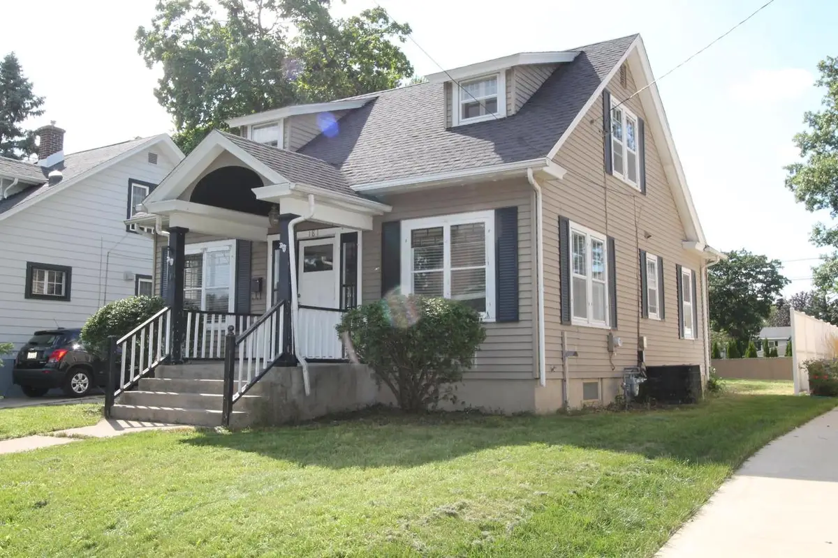 181 Kendall STREET, Burlington, WI 53105 - #1