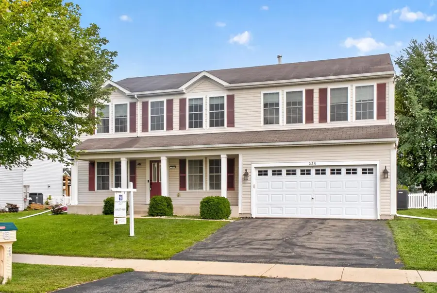 225 S Ash LANE, Whitewater, WI 53190 - #2