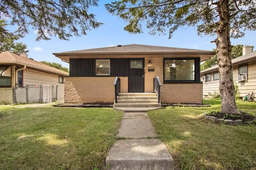 4941 N Sherman BOULEVARD, Milwaukee, WI 53209 - #1
