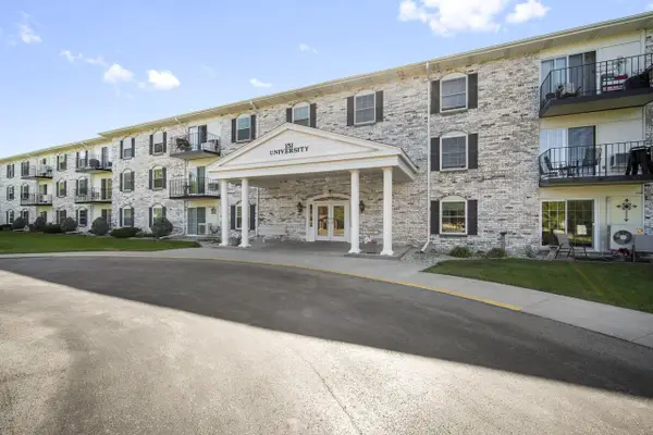 151 N University DRIVE #112, West Bend, WI 53095