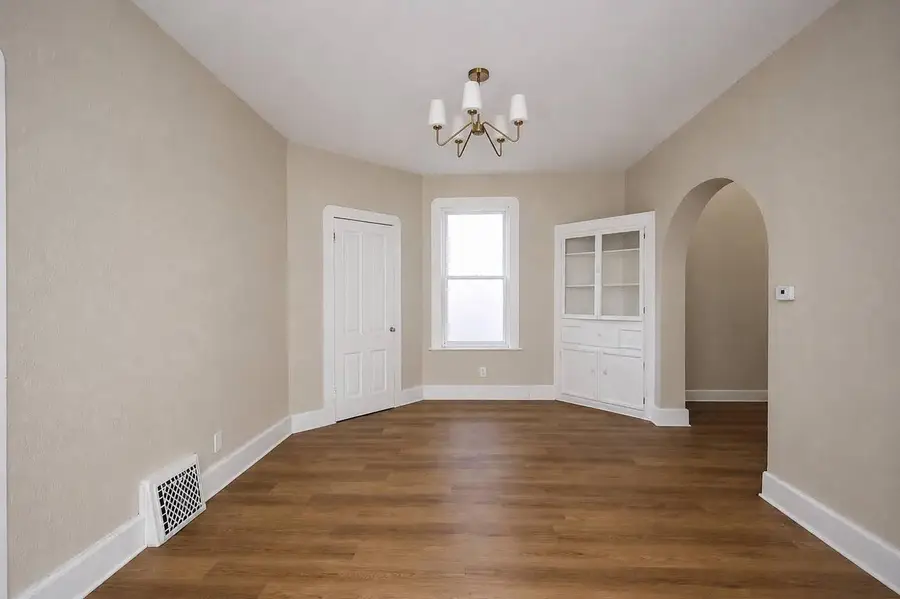 2447 S Burrell STREET, Milwaukee, WI 53207 - #3