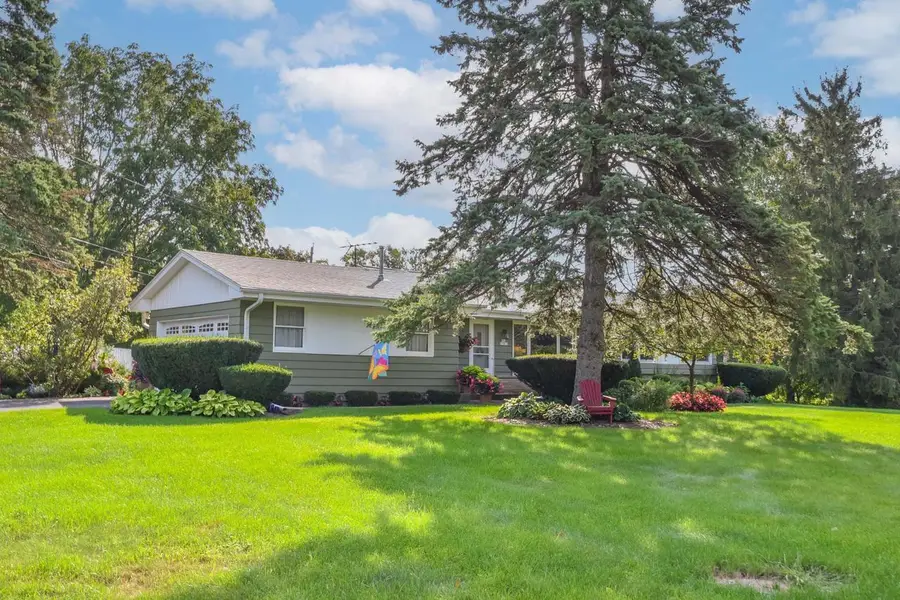 N56W15810 Bette DRIVE, Menomonee Falls, WI 53051 - #2