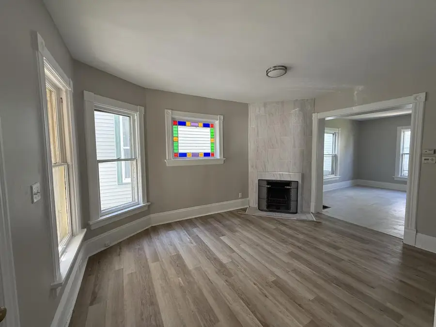1537 E Irving PLACE, Milwaukee, WI 53202 - #3