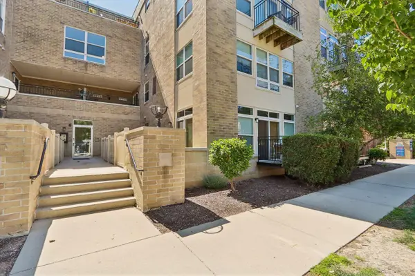 1550 N Warren AVENUE #113, Milwaukee, WI 53202