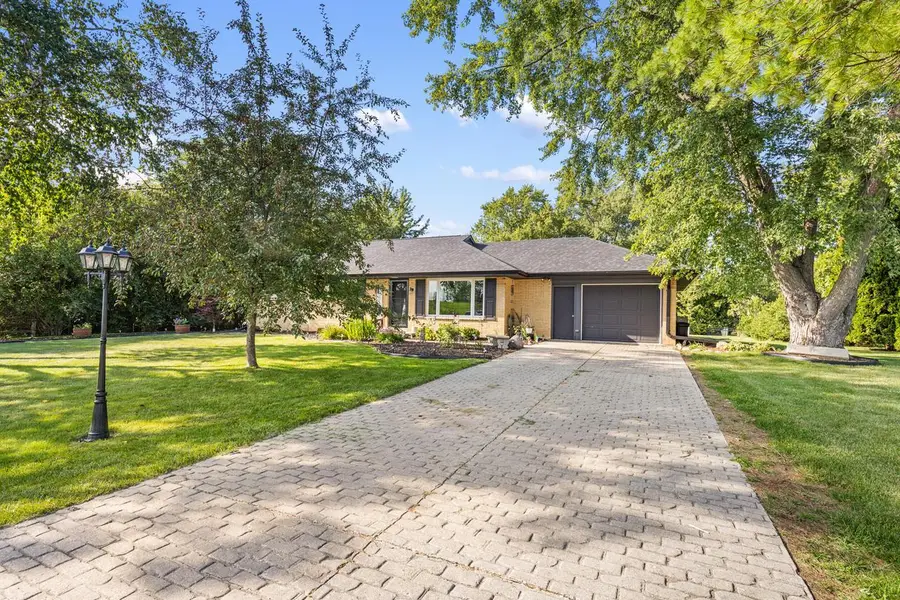 15440 Mt Vernon AVENUE, Brookfield, WI 53005 - #2