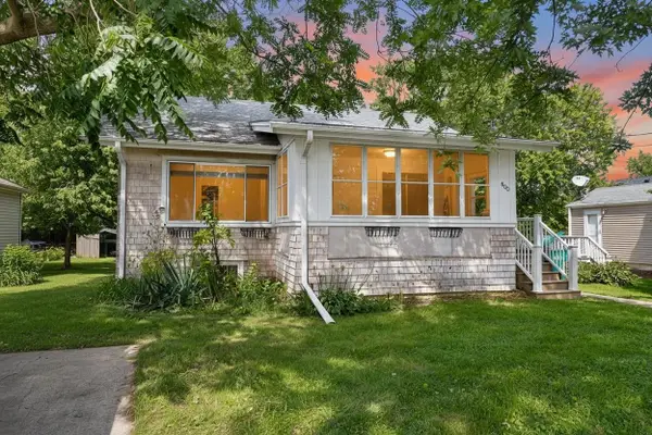 800 9th AVENUE, Union Grove, WI 53182