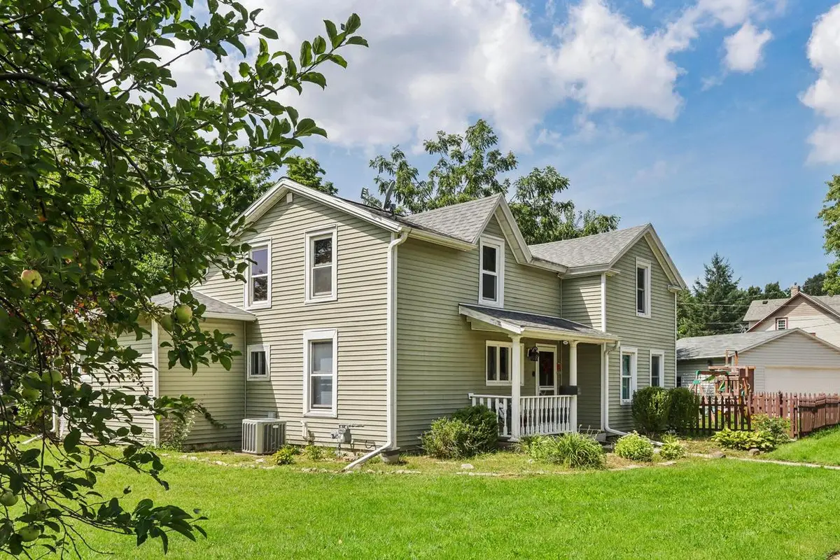 614 Whitewater AVENUE, Fort Atkinson, WI 53538 - #1