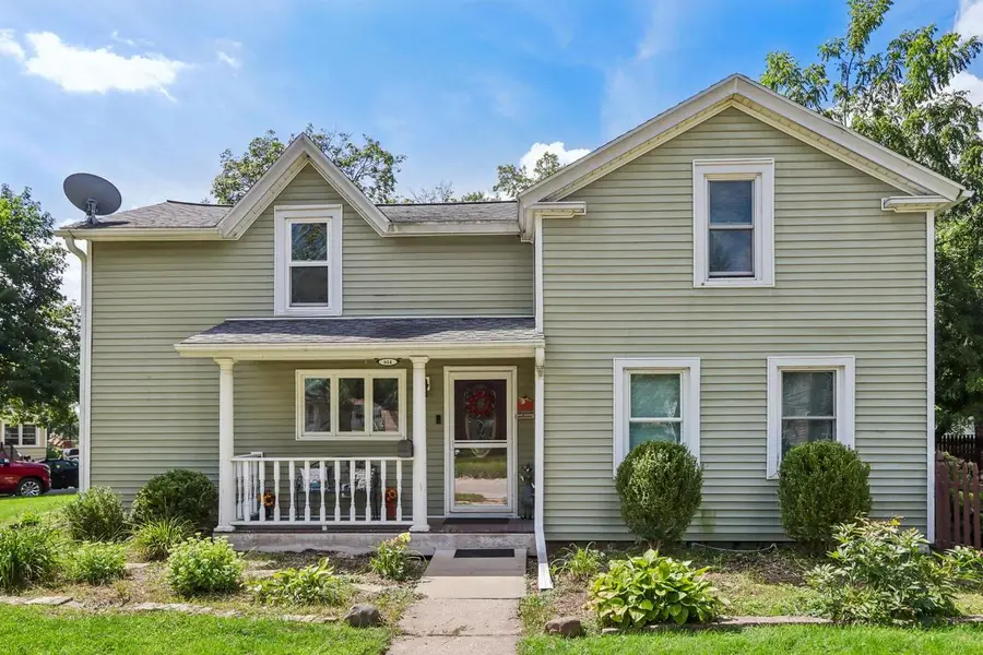 614 Whitewater AVENUE, Fort Atkinson, WI 53538 - #2
