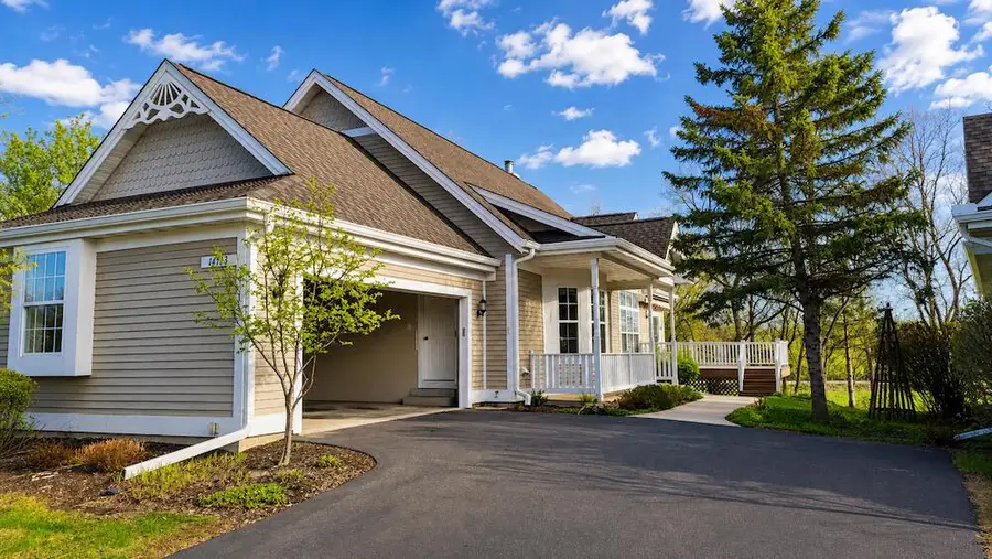 14133 W Linfield DRIVE, New Berlin, WI 53151 - #3